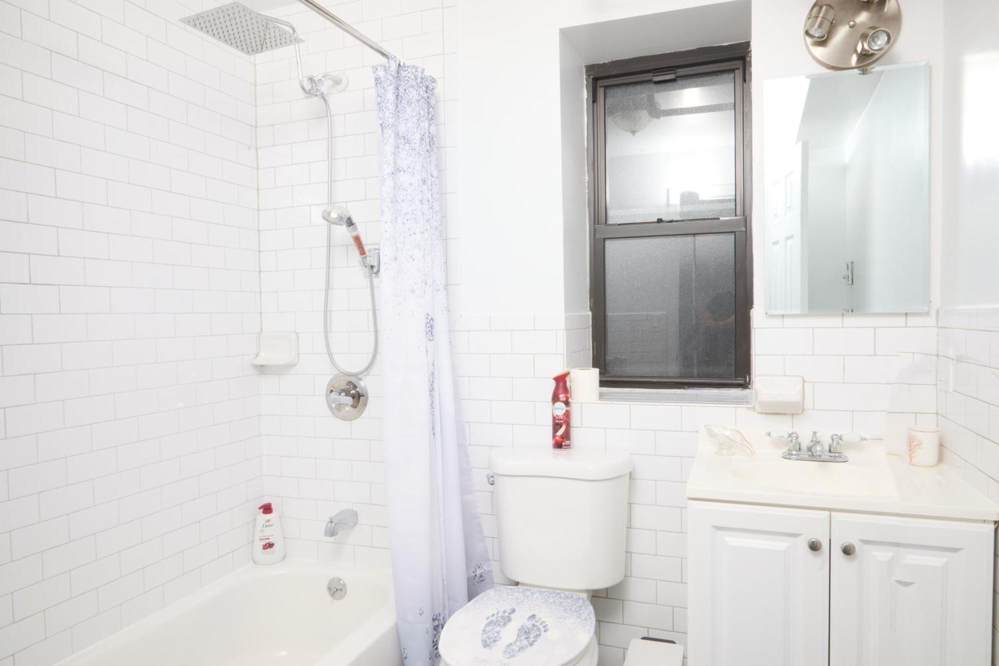 Comfy Guest House In Hell'S Kitchen New York Exterior photo